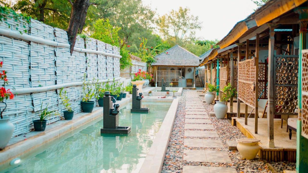 Bungalow Cafe Gili Beachfront Гили-Мено Экстерьер фото