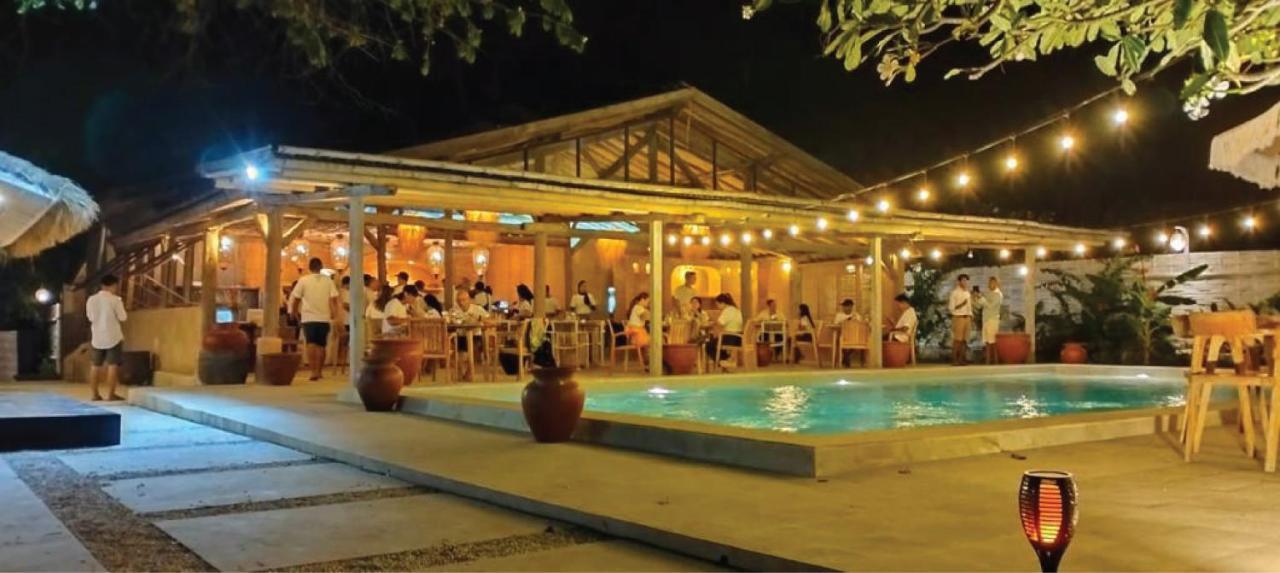 Bungalow Cafe Gili Beachfront Гили-Мено Экстерьер фото
